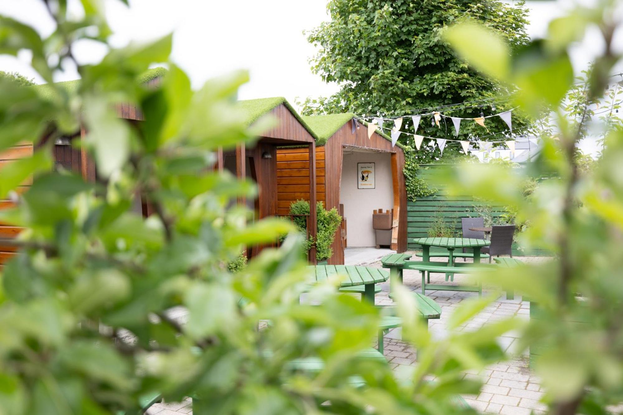 The Orchard House Hotell Kilkenny Exteriör bild